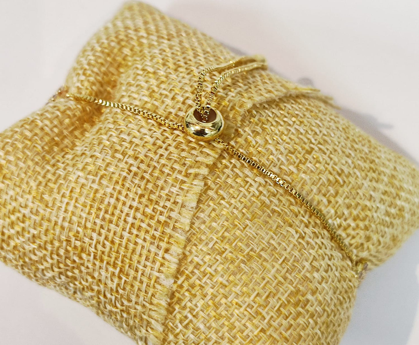 PULSERA AJUSTABLE DE PIEDRITAS